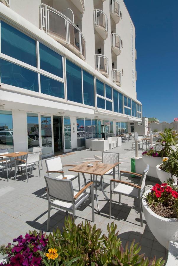 Hotel International Direttamente Sulla Sabbia Misano Adriatico Εξωτερικό φωτογραφία