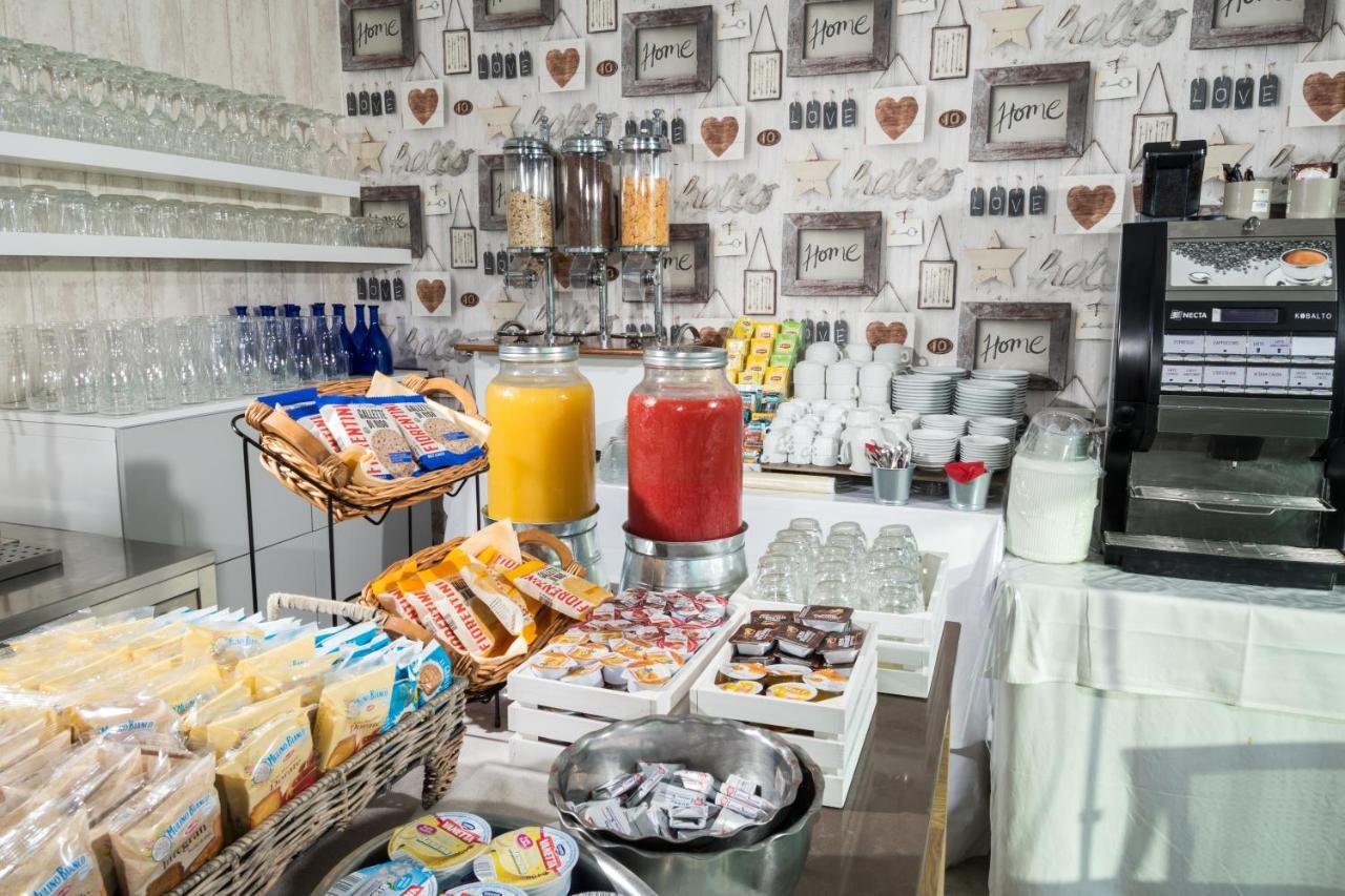 Hotel International Direttamente Sulla Sabbia Misano Adriatico Εξωτερικό φωτογραφία