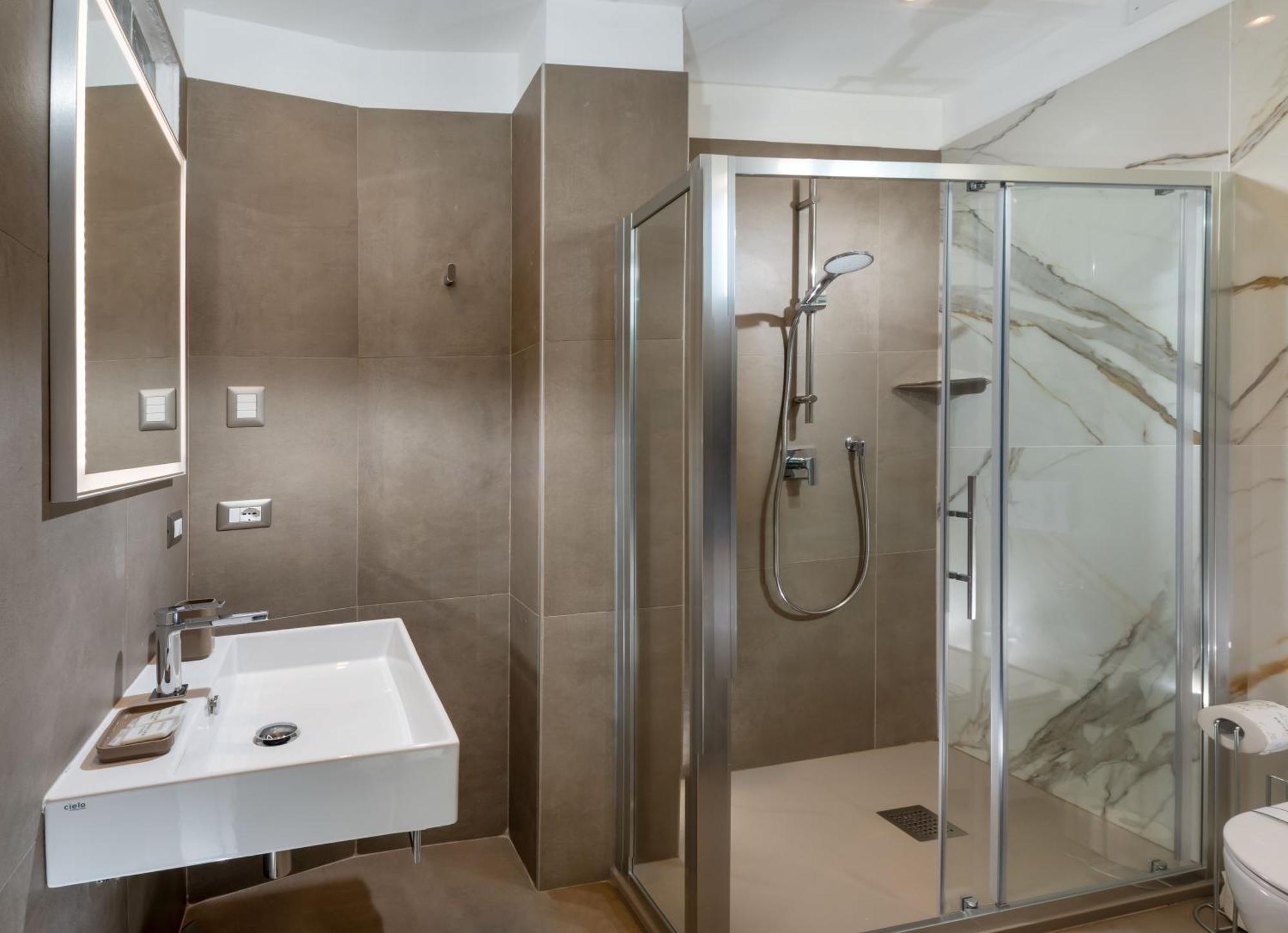 Hotel International Direttamente Sulla Sabbia Misano Adriatico Εξωτερικό φωτογραφία